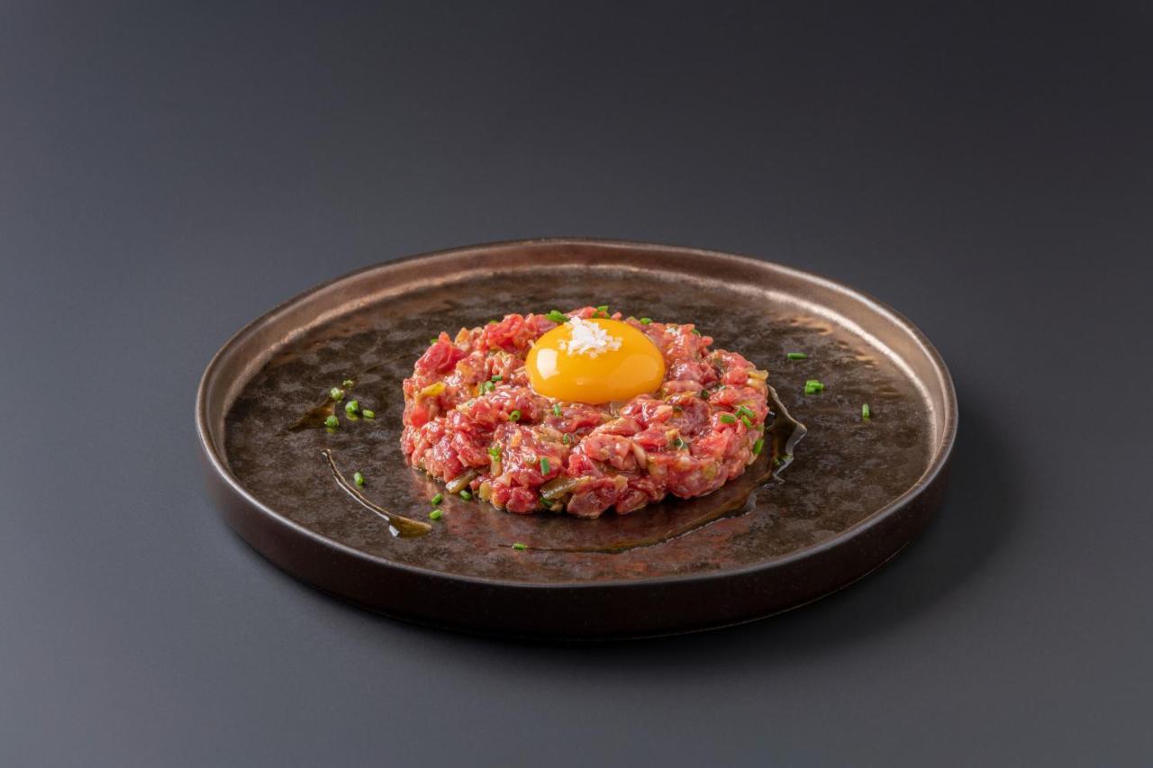 Eurostars Portico Alicante Zewnętrze zdjęcie A plate of tartar